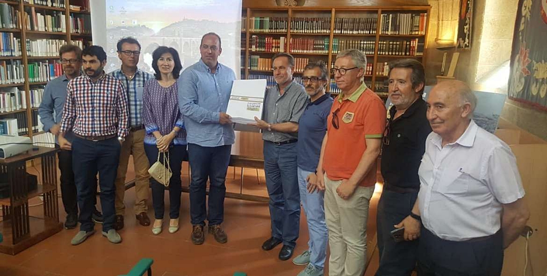 60.000 euros para conservar la muralla de Alcántara