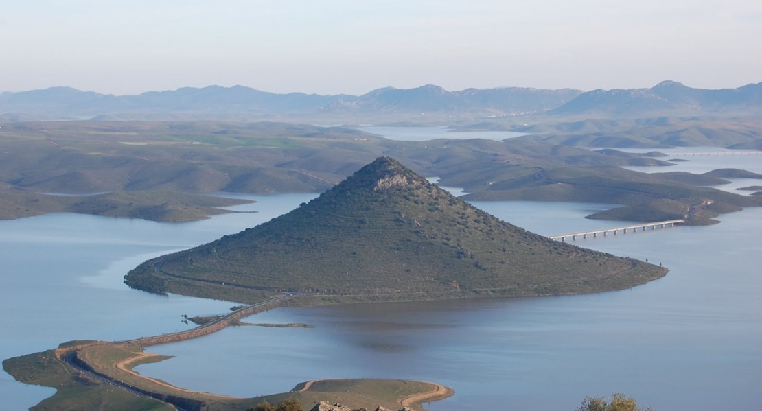 El Tajo gana 53 hectómetros cúbicos y el Guadiana pierde 31