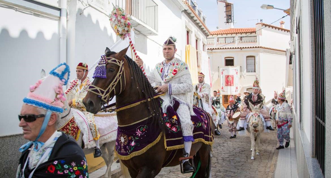 La vistosidad de la Octava del Corpus en Peñalsordo