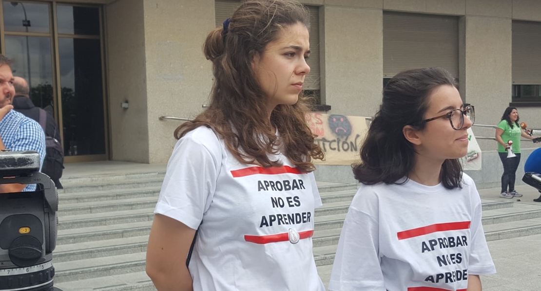 Comienza la reunión de los estudiantes con el rector