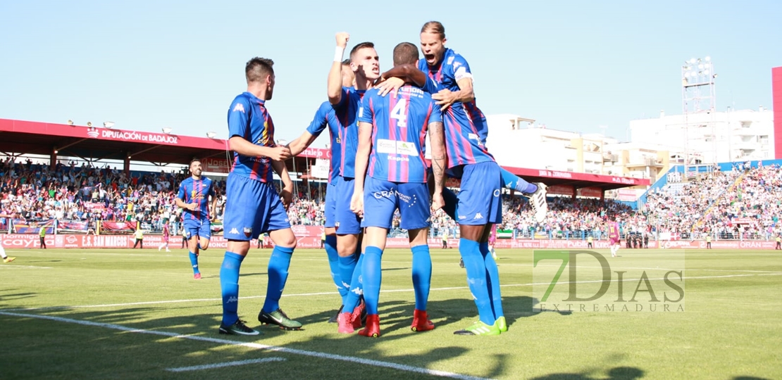 GOL del Extremadura al filo del descanso