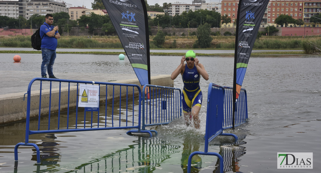 Imágenes de la 2ª jornada del Campeonato de España de Triatlón celebrado en Badajoz