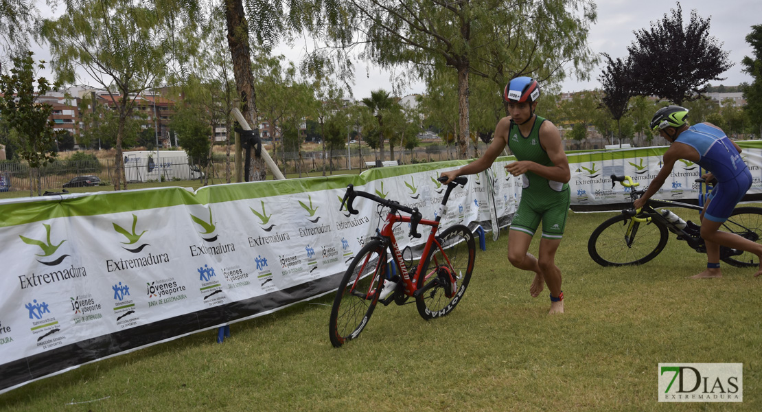 Imágenes de la 2ª jornada del Campeonato de España de Triatlón celebrado en Badajoz