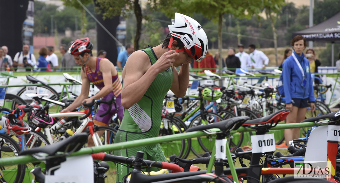 Imágenes de la 2ª jornada del Campeonato de España de Triatlón celebrado en Badajoz