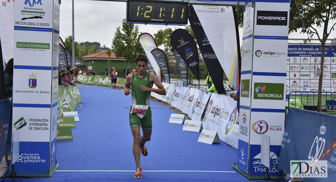 Imágenes de la 2ª jornada del Campeonato de España de Triatlón celebrado en Badajoz