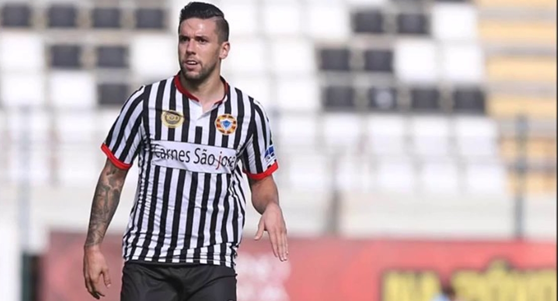 El CD Badajoz anuncia el fichaje de un delantero