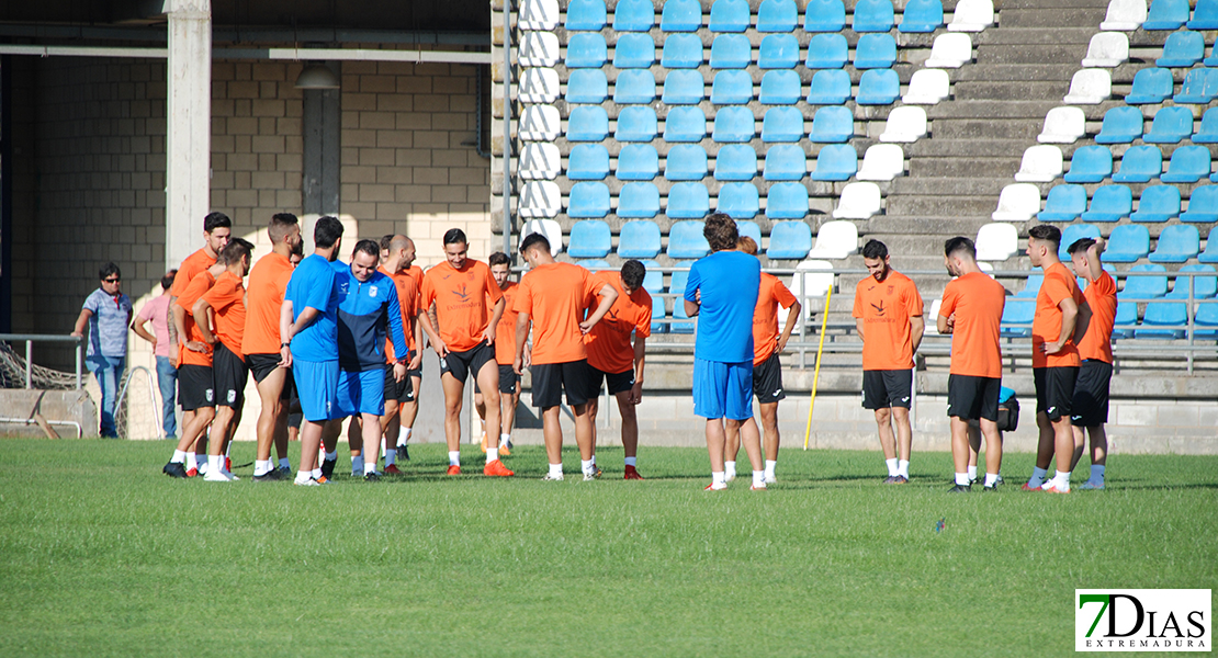 Imágenes del inicio de la pretemporada del CD. Badajoz