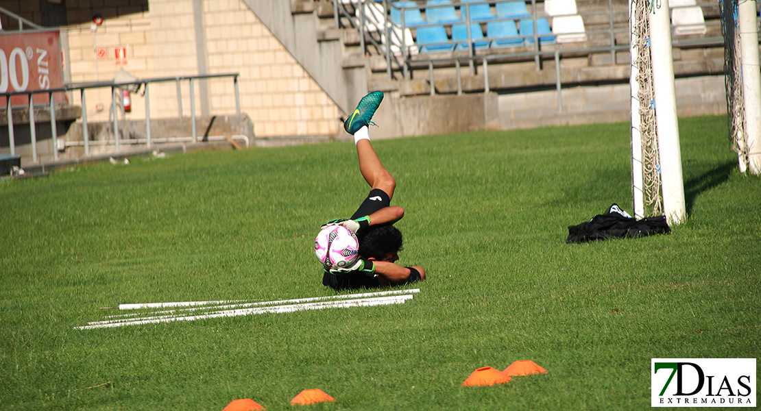 Imágenes del inicio de la pretemporada del CD. Badajoz