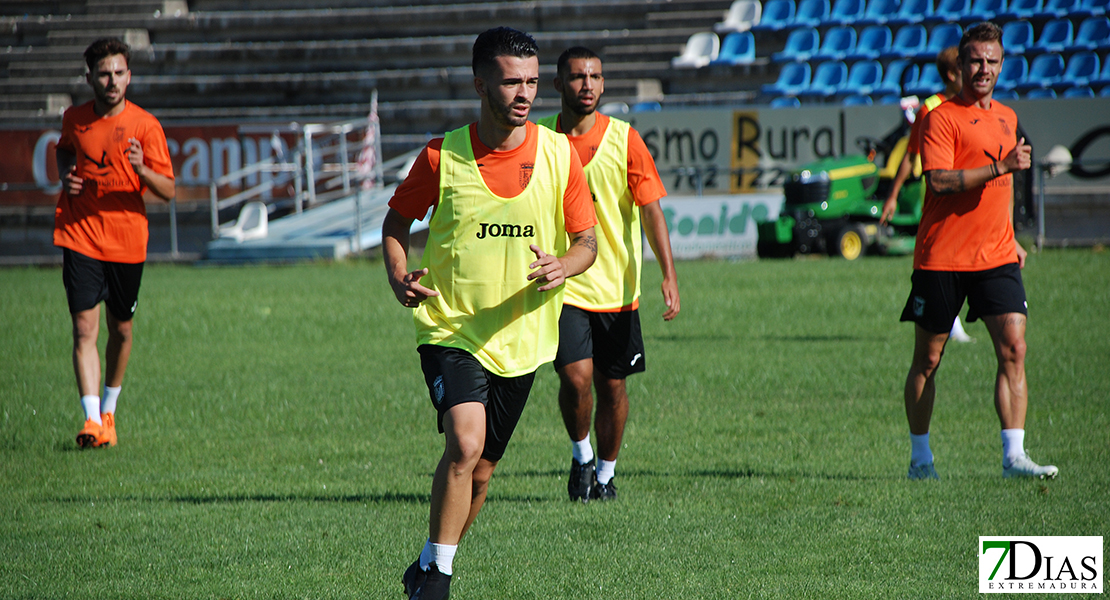 Imágenes del inicio de la pretemporada del CD. Badajoz