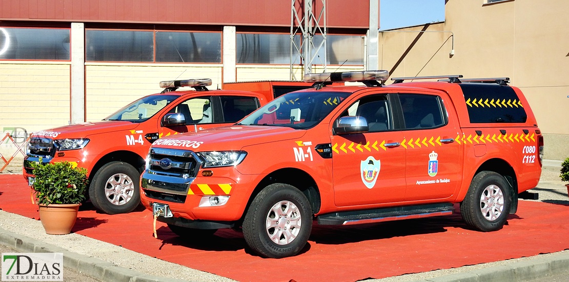 El ayto de Badajoz adquiere tres nuevos vehículos de bomberos