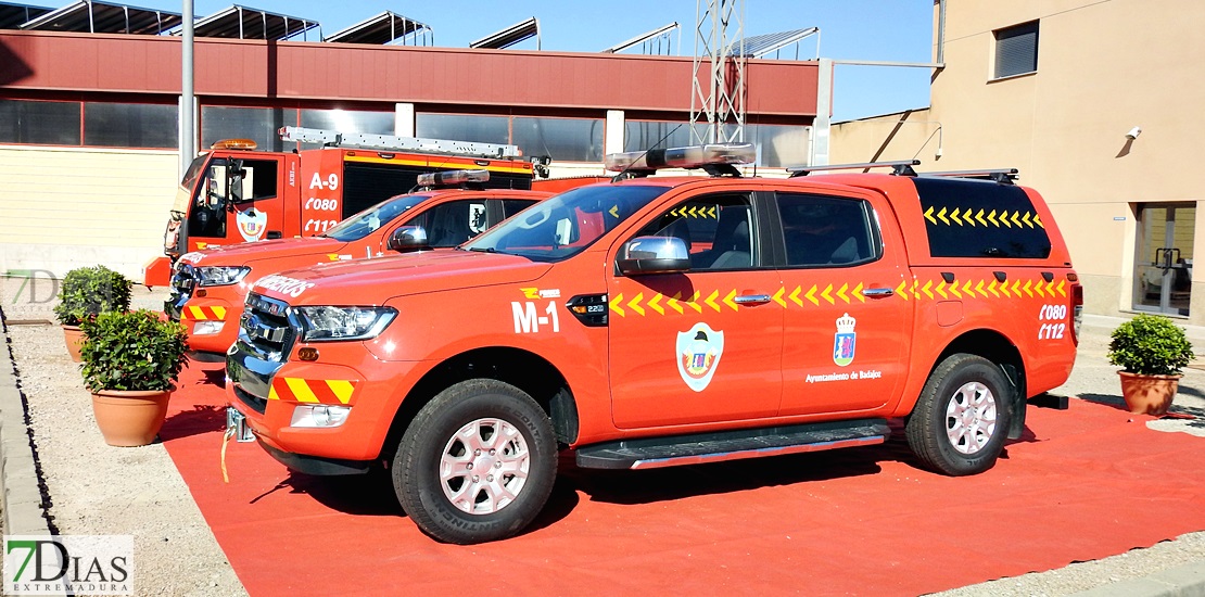 El ayto de Badajoz adquiere tres nuevos vehículos de bomberos