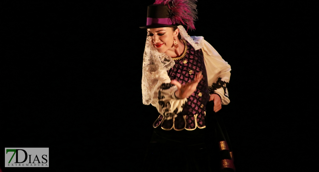 Imágenes de Larreal en el Festival Folklórico de Extremadura