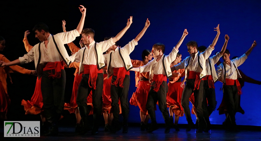 Imágenes de Larreal en el Festival Folklórico de Extremadura