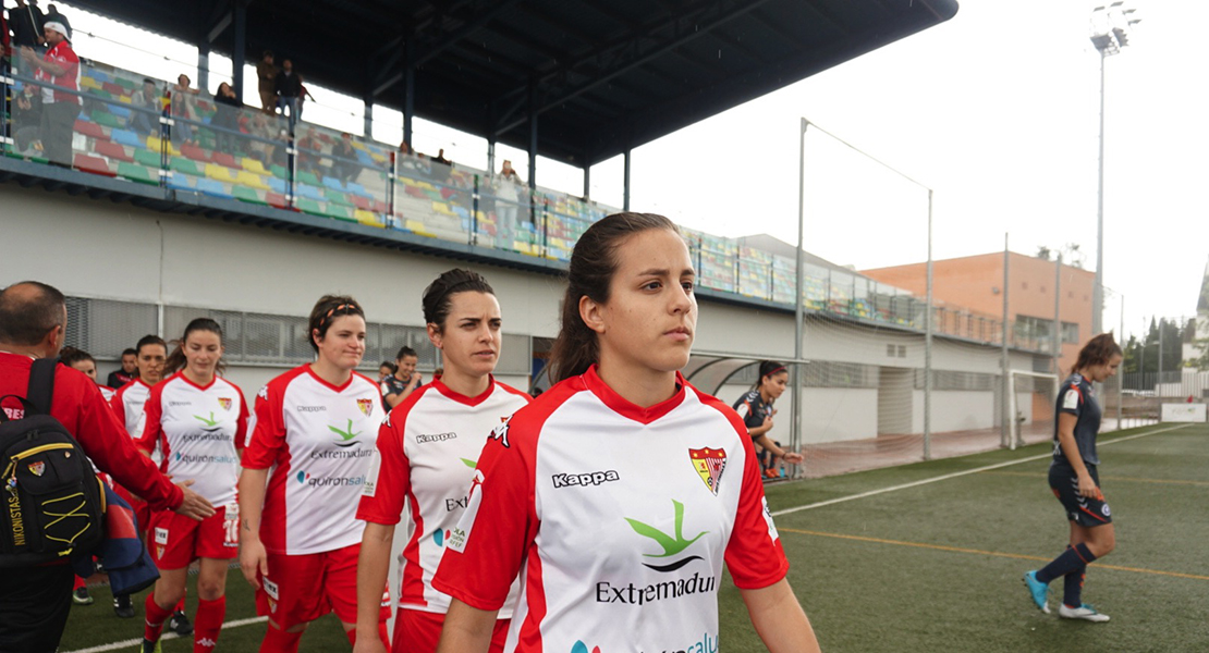 María Neira se convierte en la octava renovación del Santa Teresa