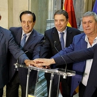 Agricultores y ganaderos unidos por una PAC sin recortes