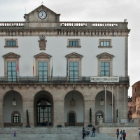 Cáceres contratará a 154 trabajadores a partir de noviembre