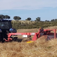 La Junta recomienda dejar de trabajar con máquinas agrícolas si no hay humedad