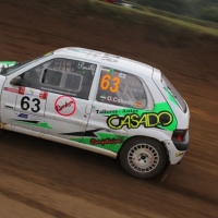 El extremeño Casado acaricia el podio en el X Autocross de Carballo