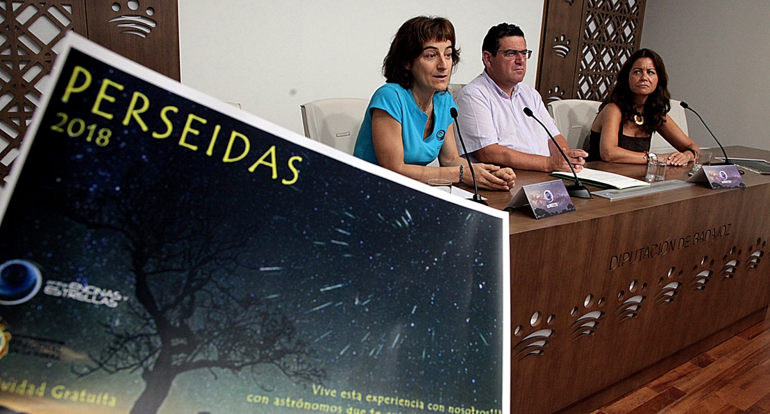 Fregenal de la Sierra: Desde el santuario de los Remedios, a las perseidas