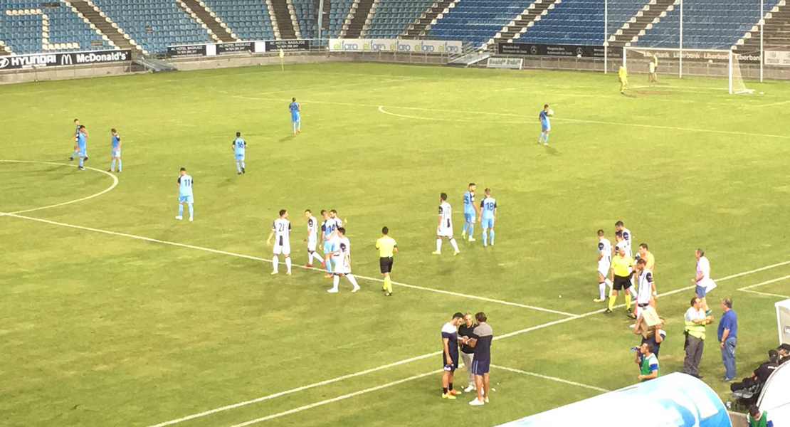 El CD. Badajoz se apunta la primera victoria de la pretemporada