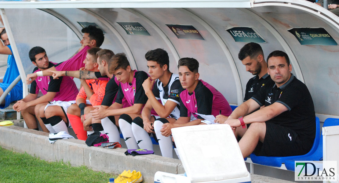 Fin de pretemporada marcada por la derrota del CD Badajoz 0-1