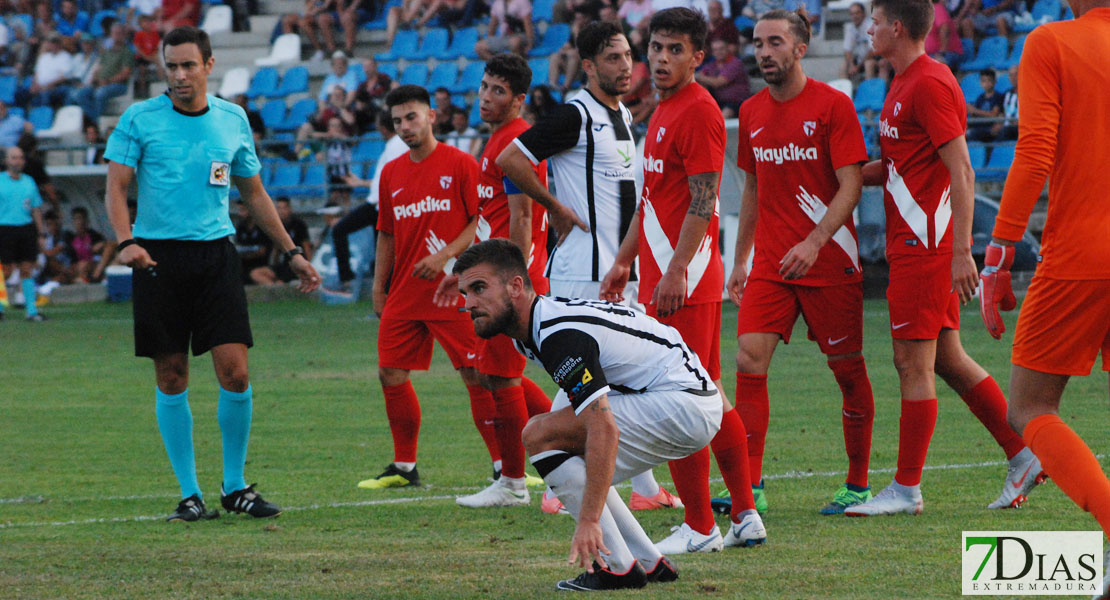 Fin de pretemporada marcada por la derrota del CD Badajoz 0-1