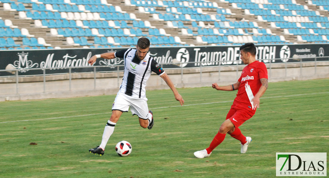 Fin de pretemporada marcada por la derrota del CD Badajoz 0-1