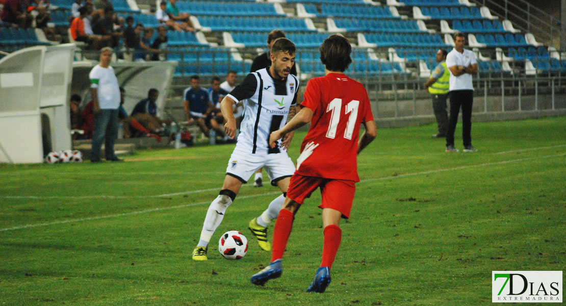 Fin de pretemporada marcada por la derrota del CD Badajoz 0-1