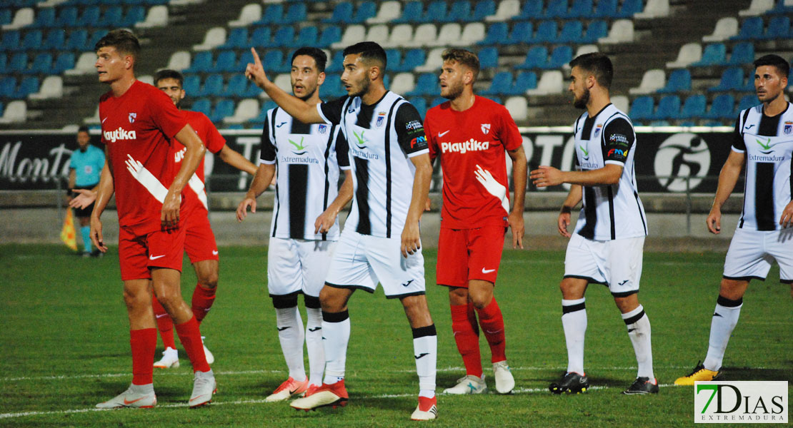 Fin de pretemporada marcada por la derrota del CD Badajoz 0-1