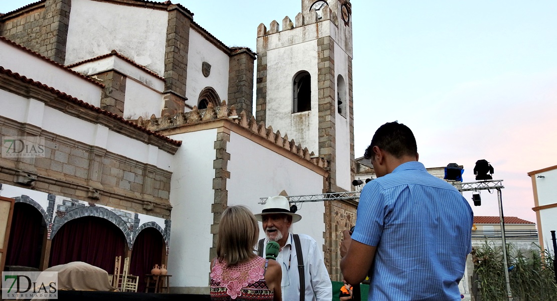 Un pueblo volcado con el Alcalde de Zalamea