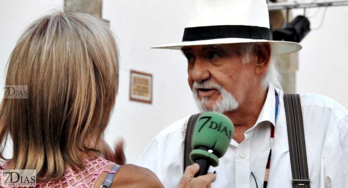 Un pueblo volcado con el Alcalde de Zalamea