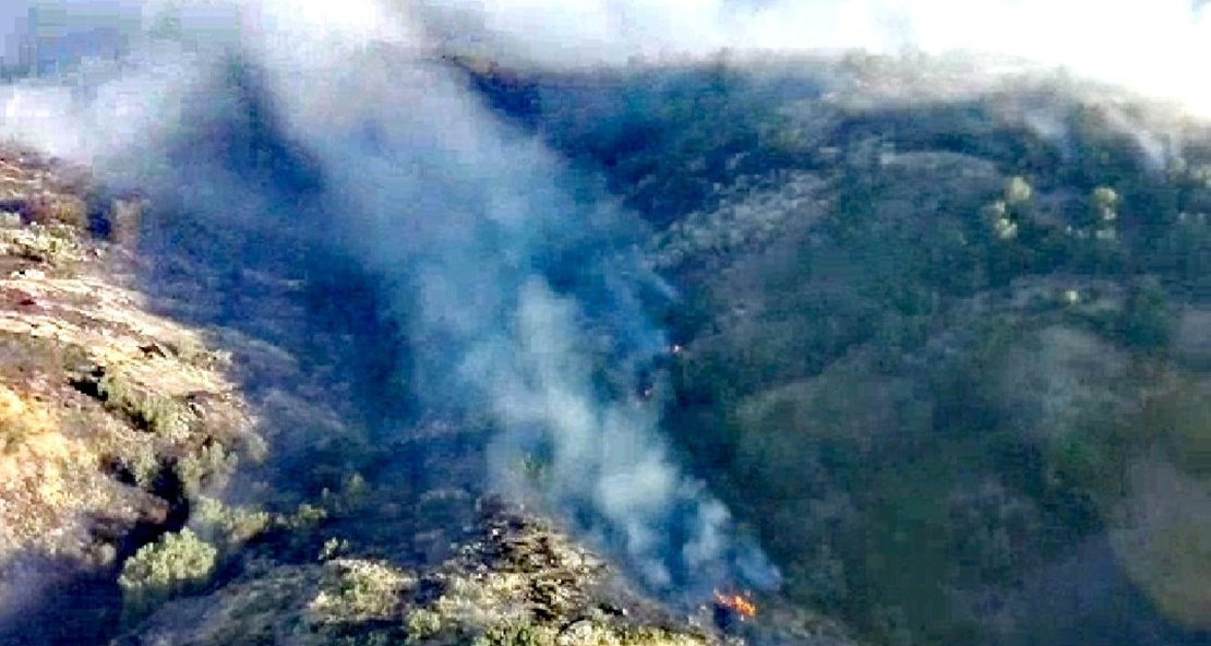 Imágenes del incendio en Cabezuela del Valle (Cáceres)