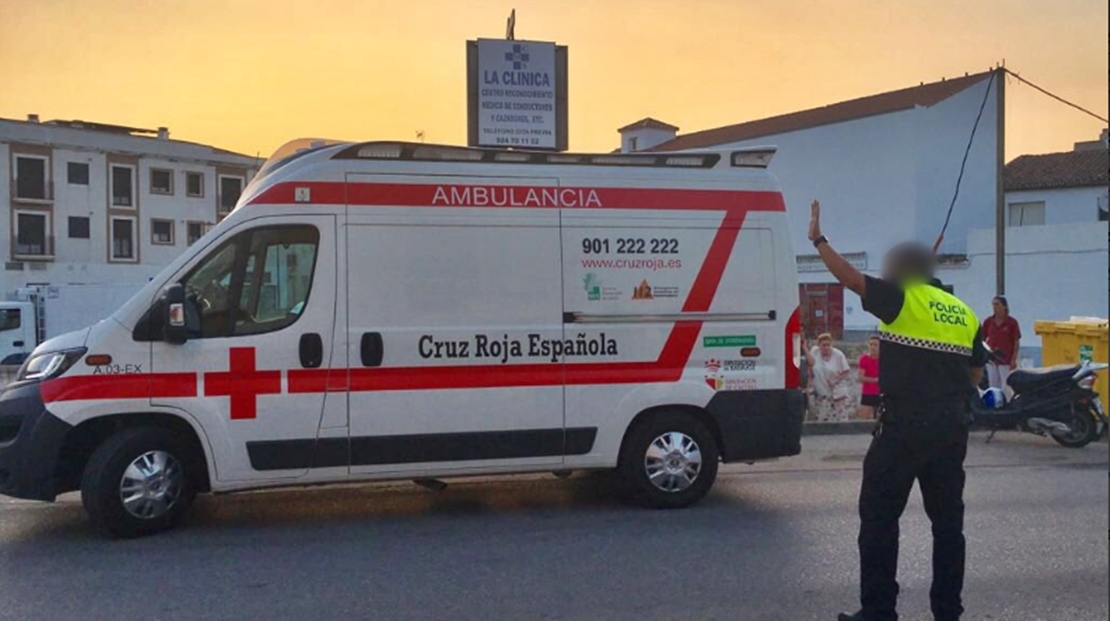 Un motorista herido tras sufrir un accidente en la provincia de Badajoz