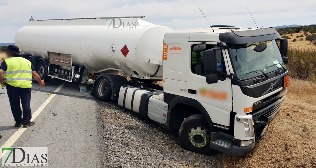 Dos heridos en un accidente catalogado de ‘muy peligroso’ (CC)