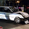 Pierde el control de su turismo impactando contra un coche y una farola en Badajoz
