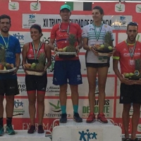 Javier Barragán y Sonia Bejarano ganan el XIII Triatlón Ciudad de Plasencia