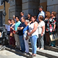 Minuto de silencio por Leyre, asesinada por su pareja en Granada
