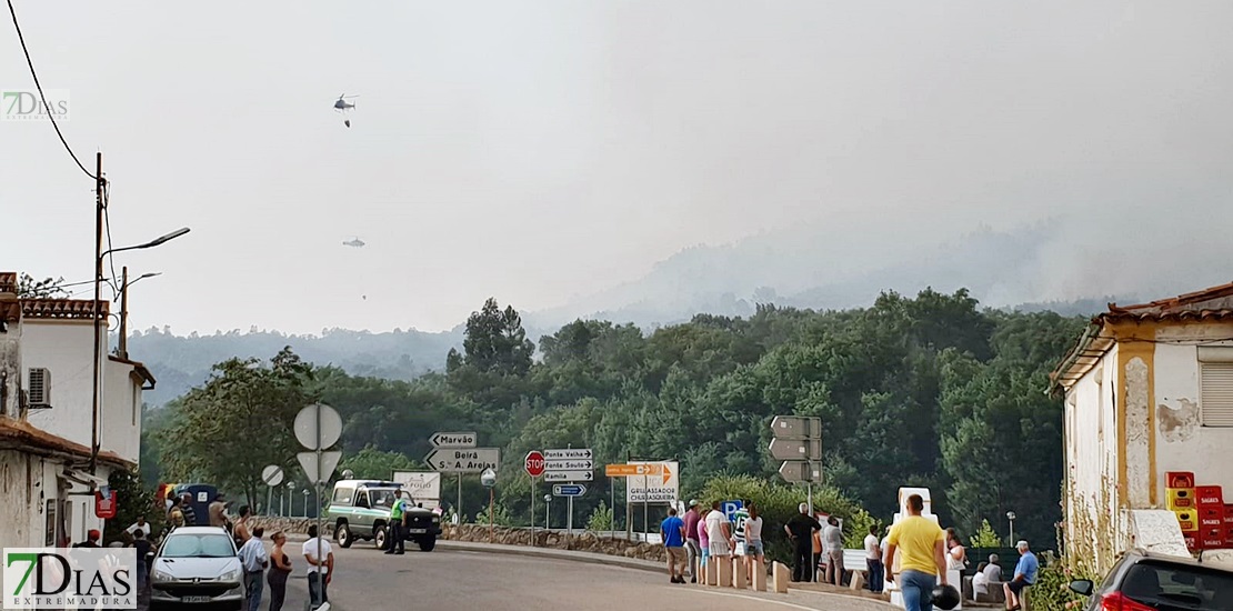 Activo un incendio en Marvão, cerca de la frontera española