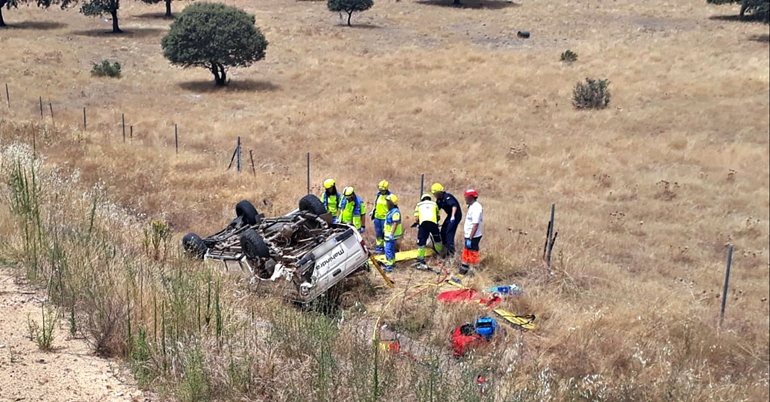 Dos hermanos (fallecido y herido) en un accidente en la provincia de Badajoz