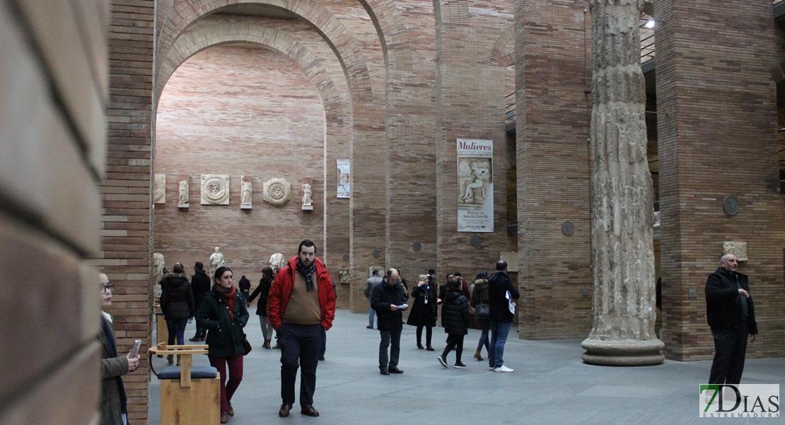 Los Amigos del Museo premian la labor de conservación del patrimonio emeritense