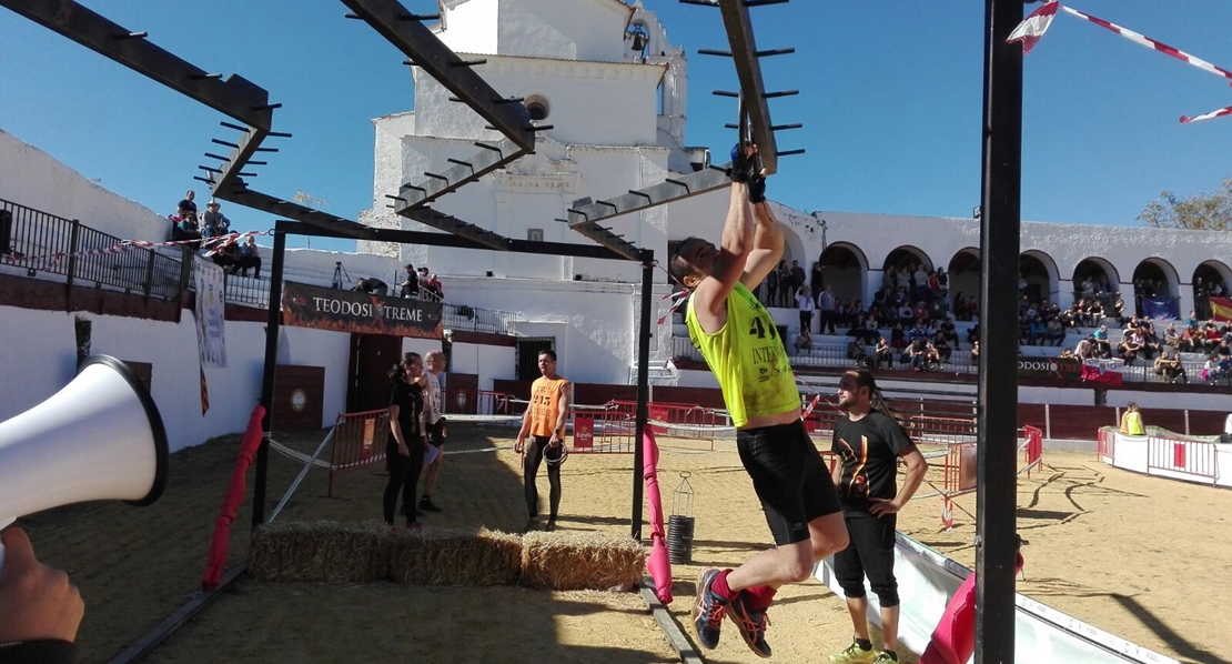Sansonia Extrem, la carrera de obstáculos aéreos vuelve a Puebla de Sancho Pérez
