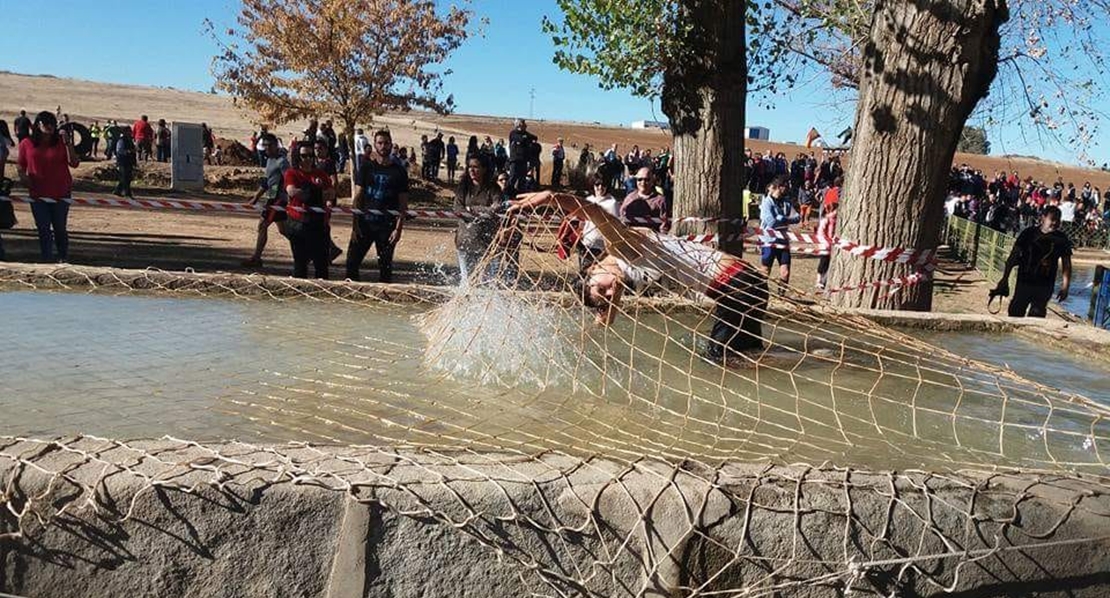 Sansonia Extrem, la carrera de obstáculos aéreos vuelve a Puebla de Sancho Pérez
