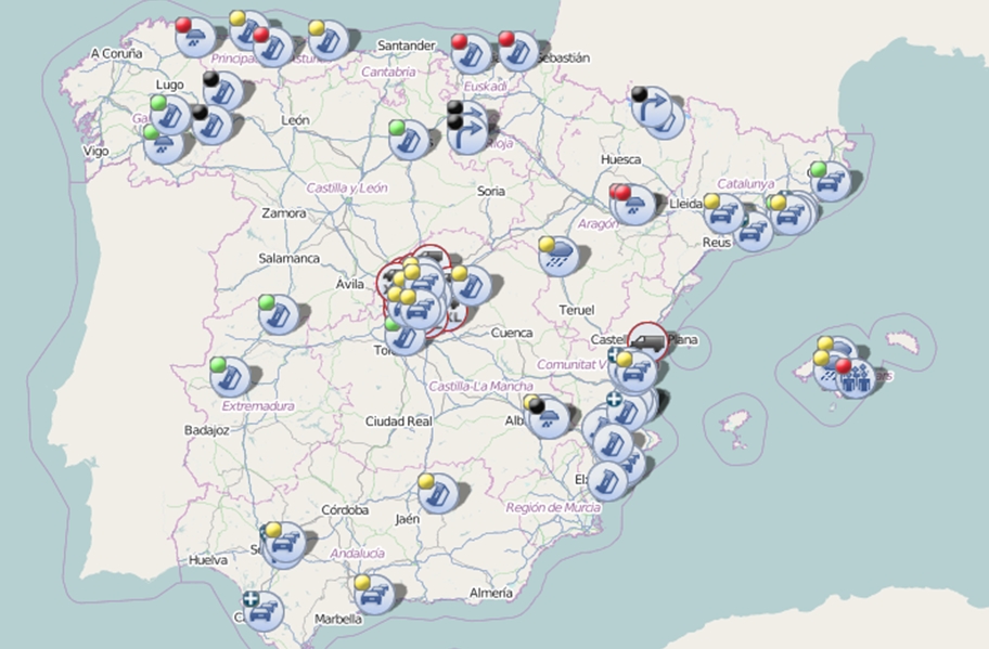 Cerrado el carril derecho en la carretera N – 521, junto a la frontera con Portugal
