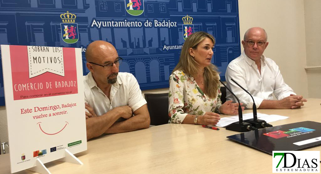 Un tren turístico y aparcamiento gratis en el centro para fomentar las compras en Badajoz