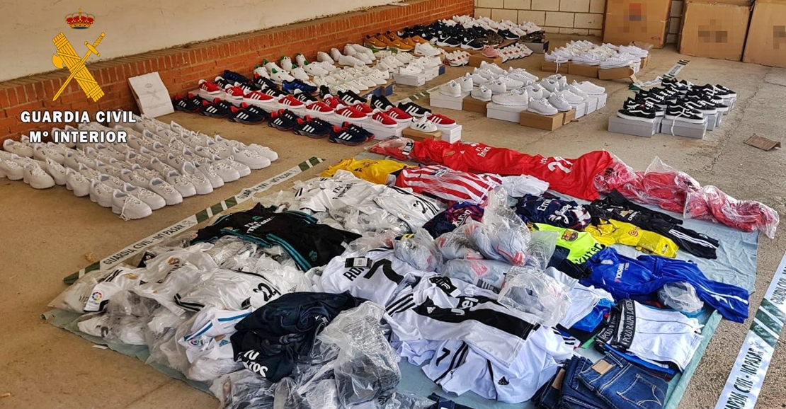 Intervenidas más de 400 falsificaciones de calzado y prendas deportivas