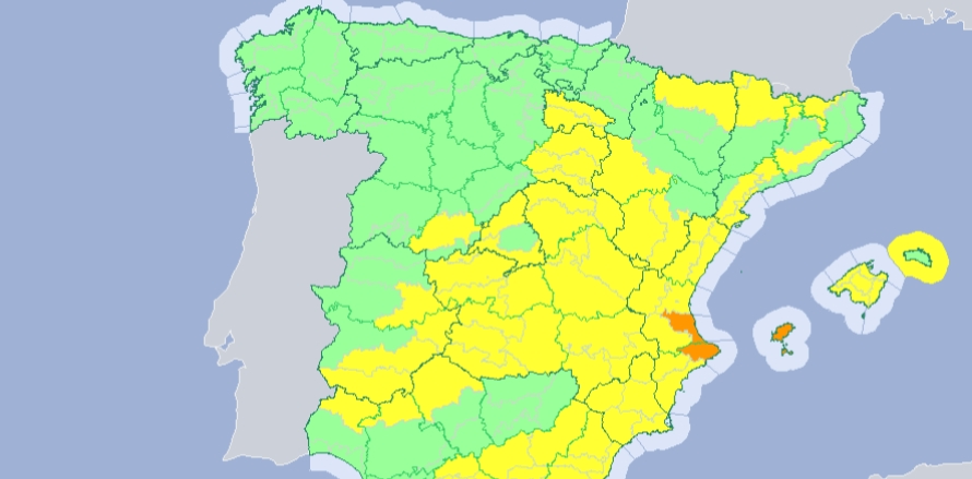 DOMINGO: Casi toda Extremadura en alerta amarilla por fuertes tormentas y lluvias
