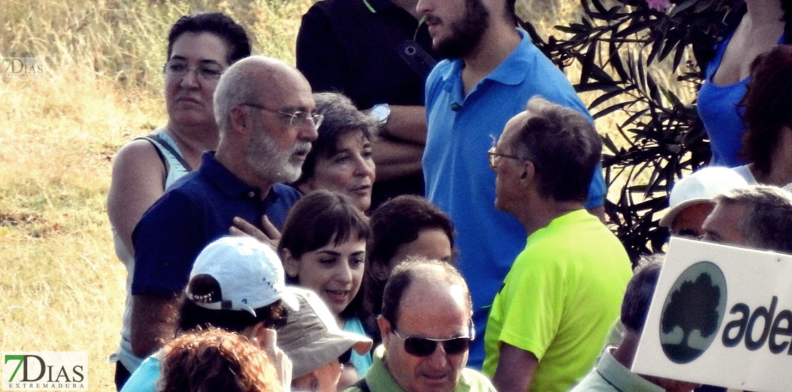 Colectivos, políticos y ciudadanos piden un río Guadiana sin camalote