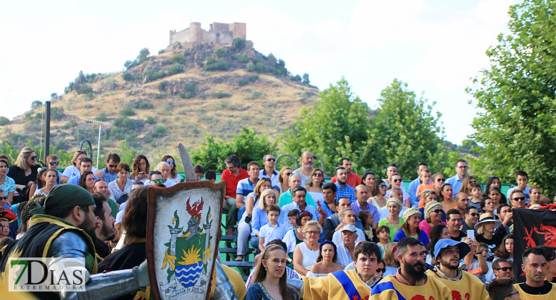 Imágenes del Festival Templario de Burguillos del Cerro (BA)