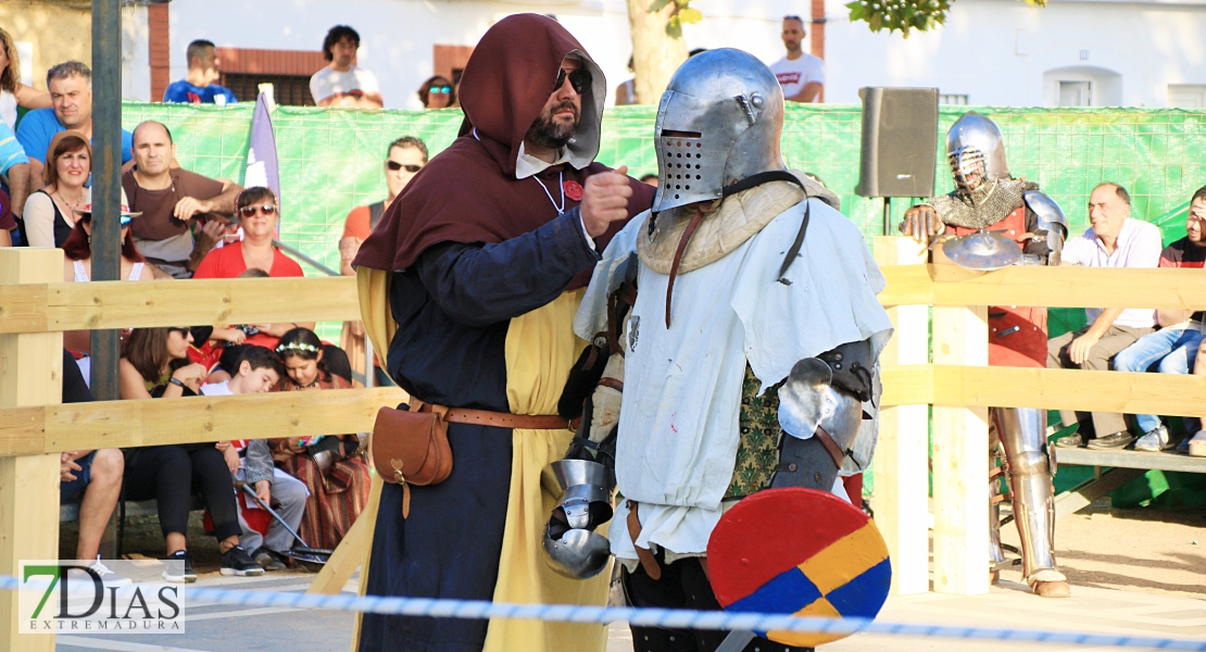 Imágenes del Festival Templario de Burguillos del Cerro (BA)