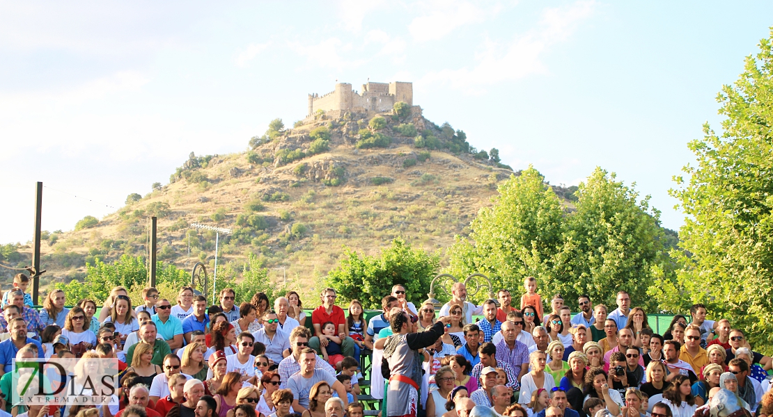 Imágenes del Festival Templario de Burguillos del Cerro (BA)